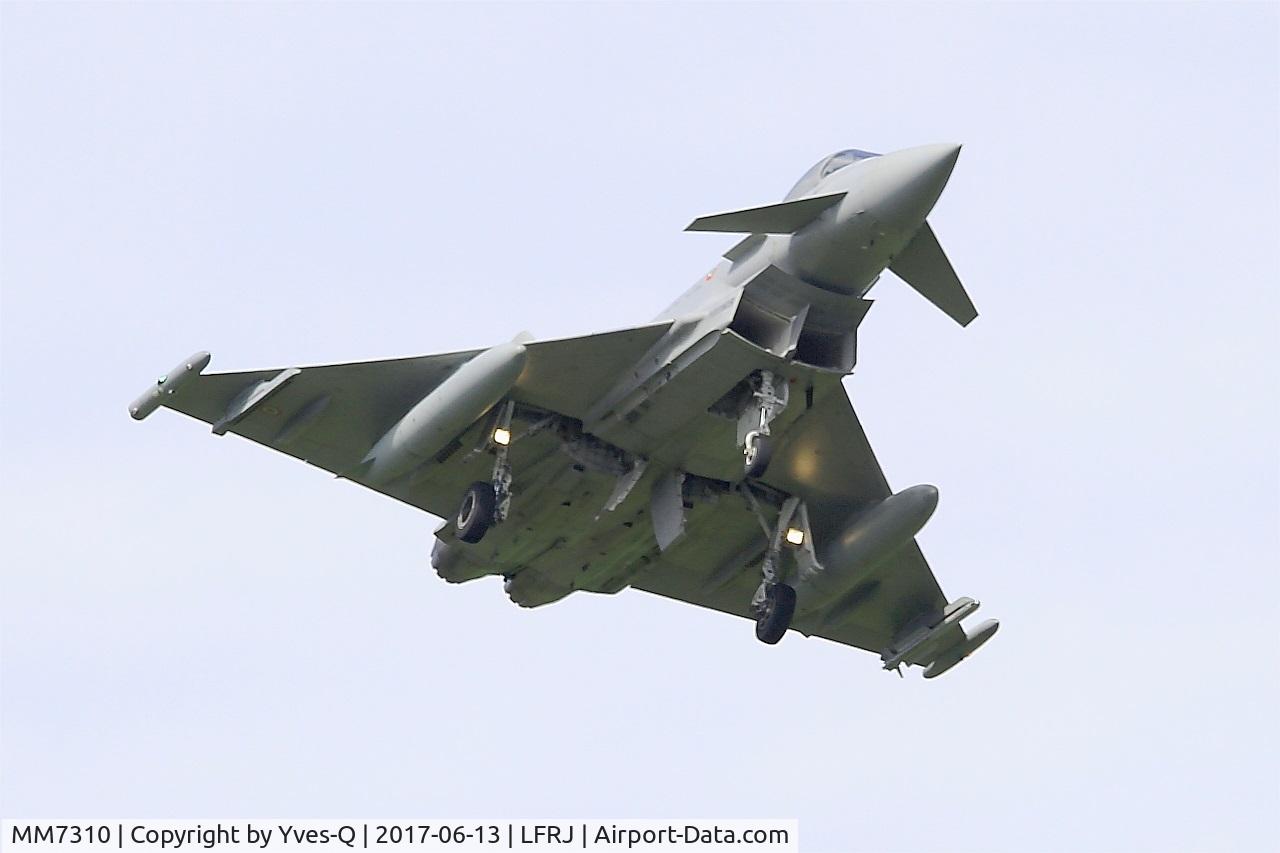 MM7310, Eurofighter EF-2000 Typhoon S C/N IS042, Eurofighter EF-2000 Typhoon S, Short approach rwy 08, Landivisiau Naval Air Base (LFRJ) Tiger Meet 2017