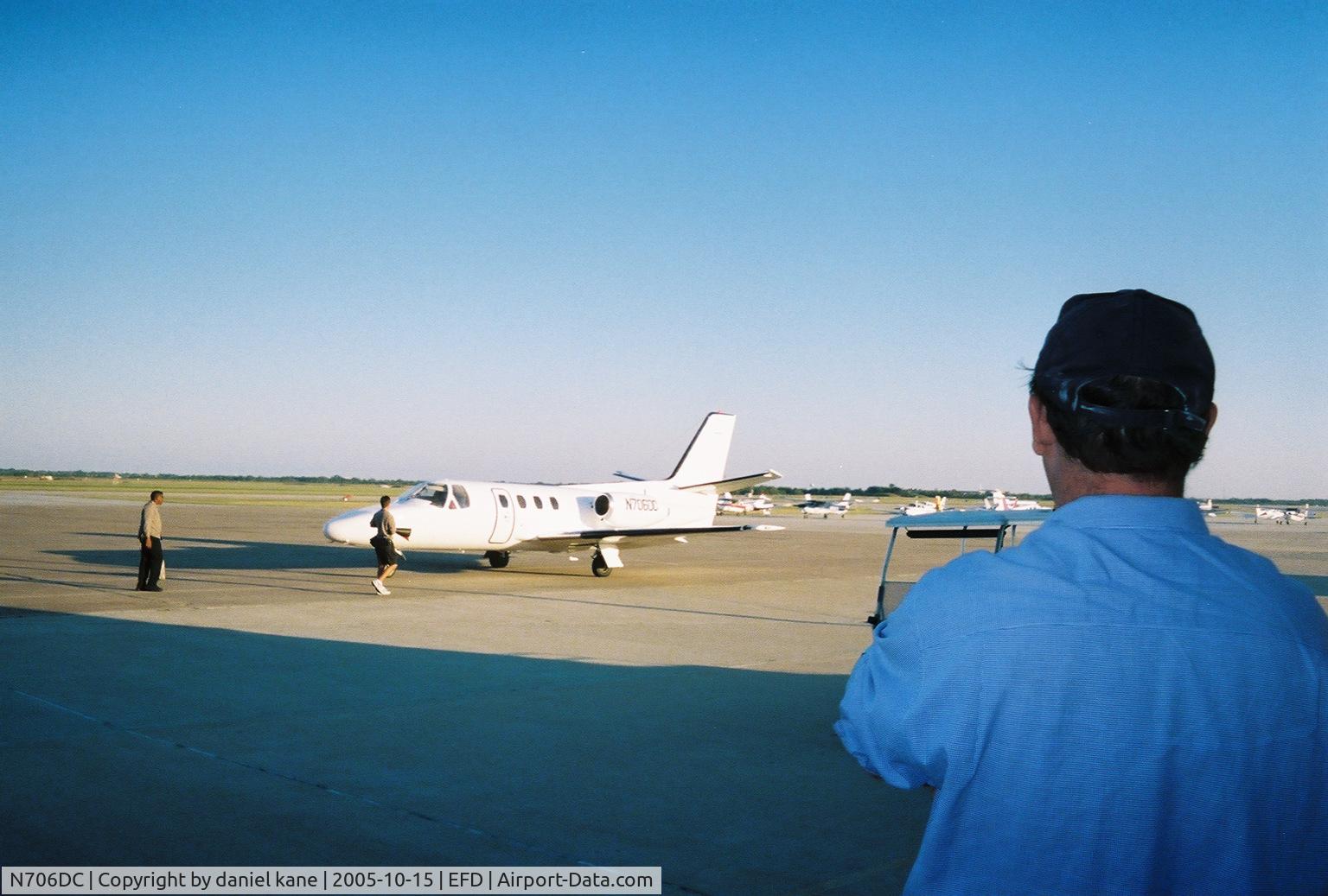 N706DC, 1982 Cessna 501 Citation I/SP C/N 501-0317, arriving at Ellington Field after 8000 mile journey starting with 0 hour  engines