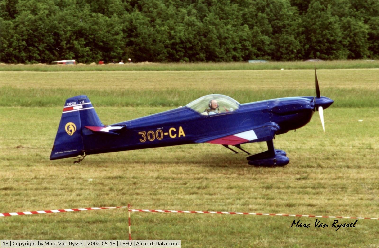 18, Mudry CAP-232 C/N 18, Equipe de Voltige de l'Armée de l'Air (EVAA) at La Ferté-Alais in 2002.