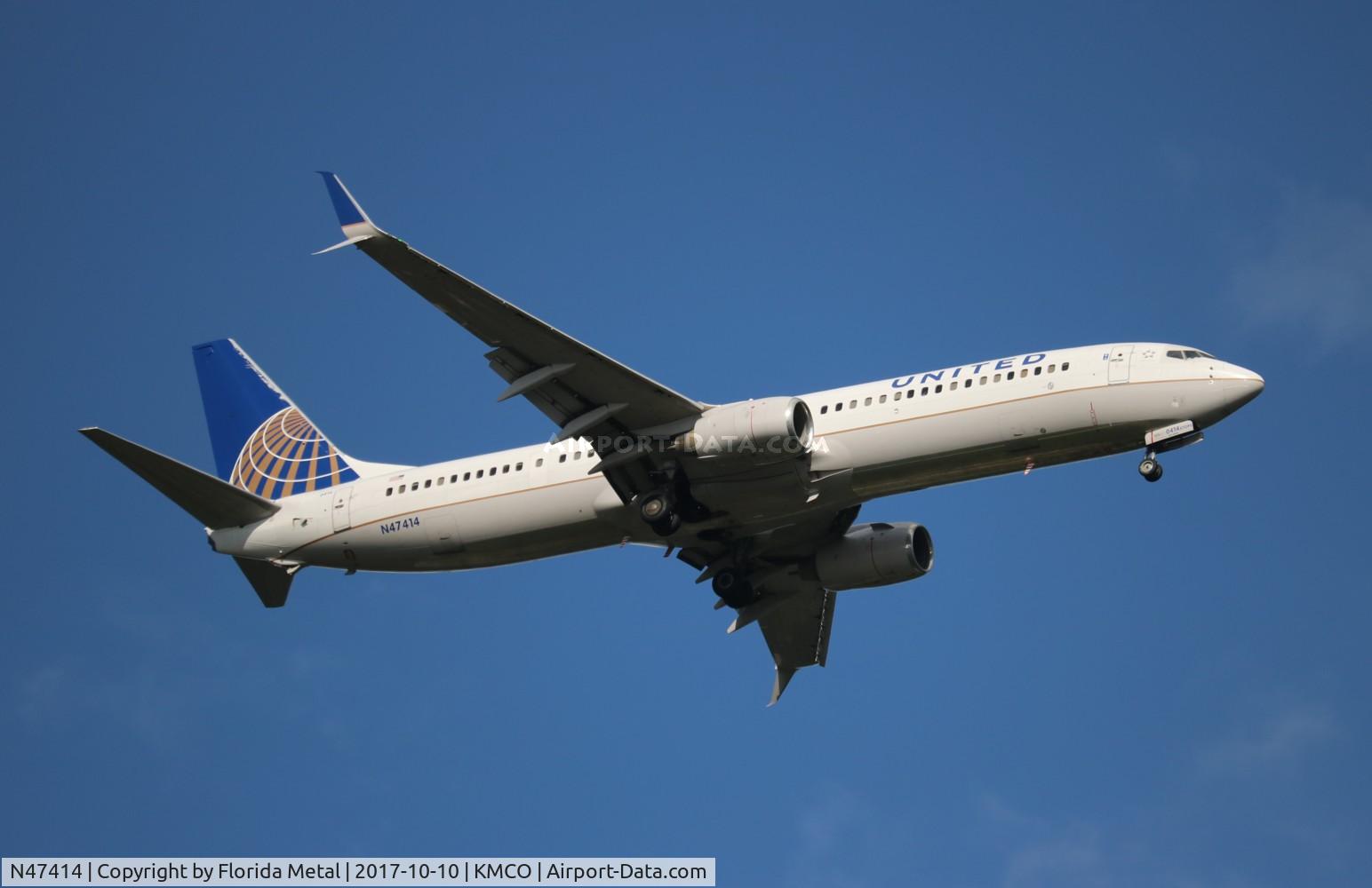 N47414, 2008 Boeing 737-924/ER C/N 32827, United 737-924
