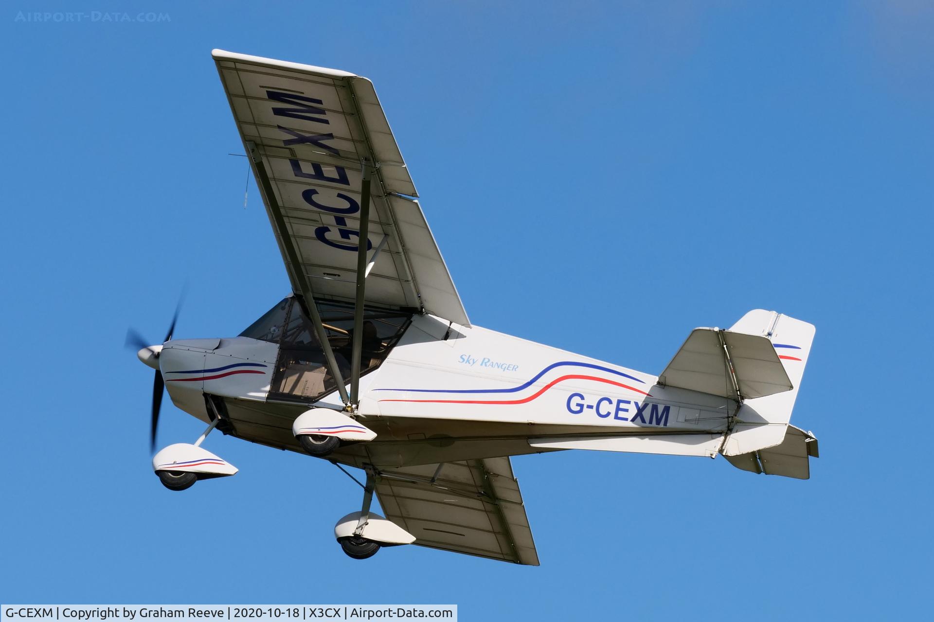 G-CEXM, 2007 Skyranger Swift 912S(1) C/N BMAA/HB/556, Departing from Northrepps.