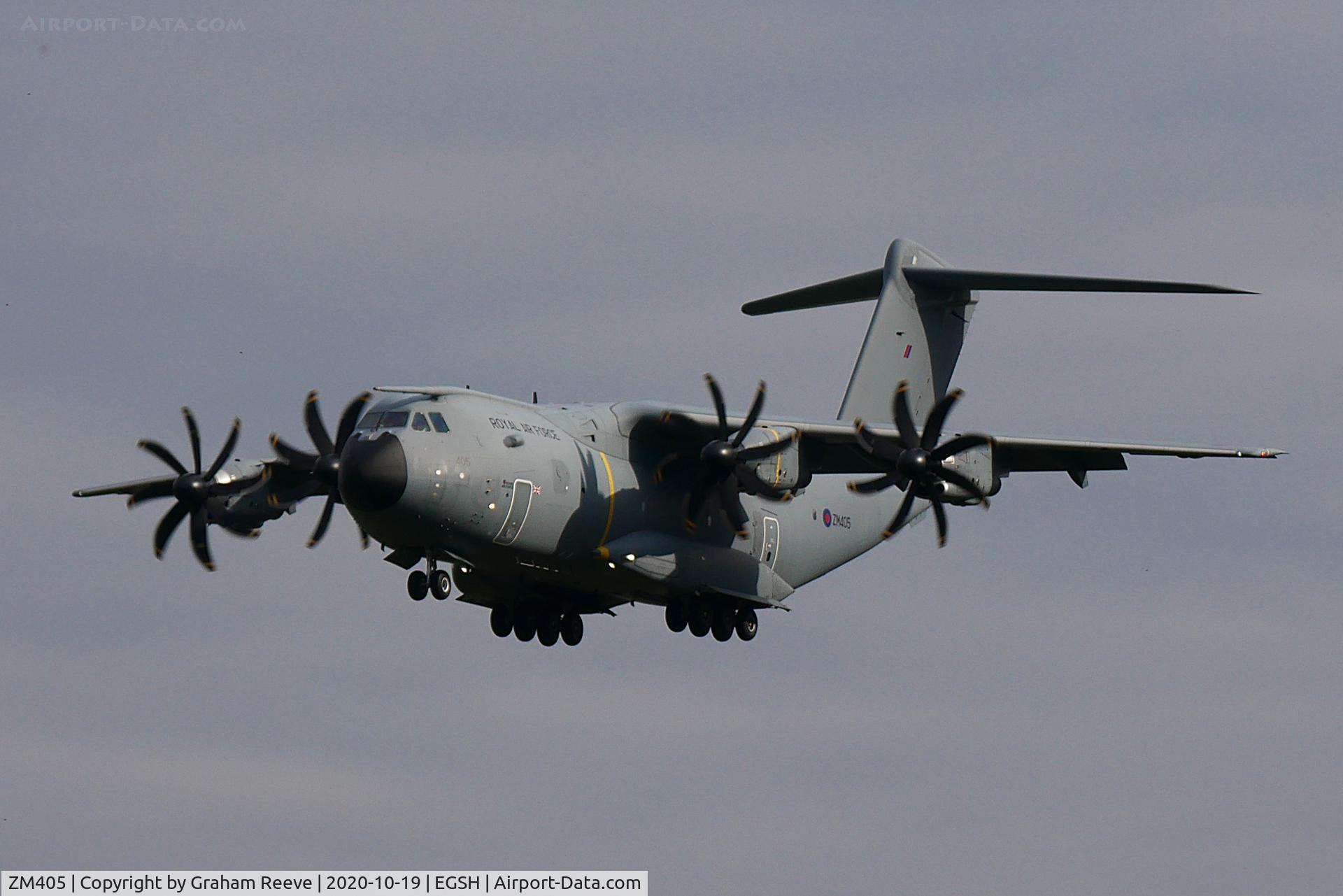 ZM405, 2015 Airbus A400M Atlas C.1 C/N 024, On approach to Norwich.