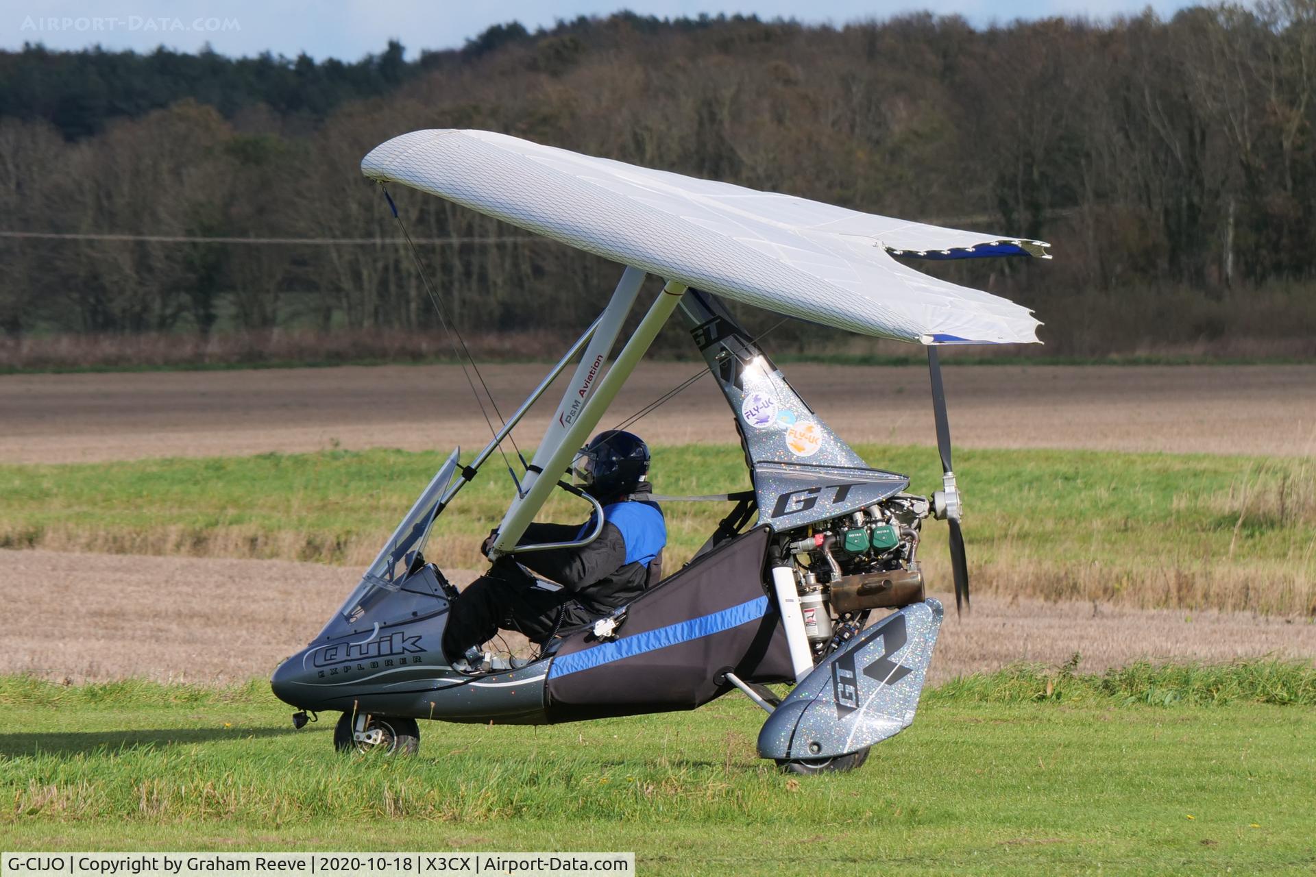 G-CIJO, 2014 P&M Aviation Quik GTR C/N 8702, About to depart from Northrepps.