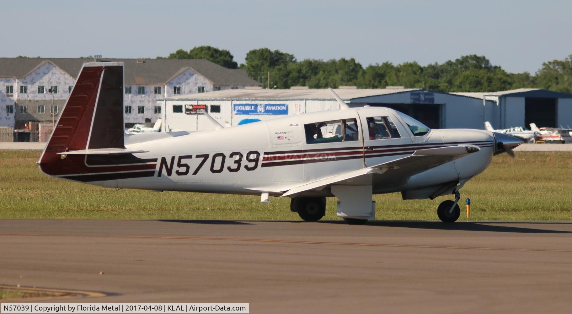 N57039, 1983 Mooney M20J 201 C/N 24-1421, Mooney M20J