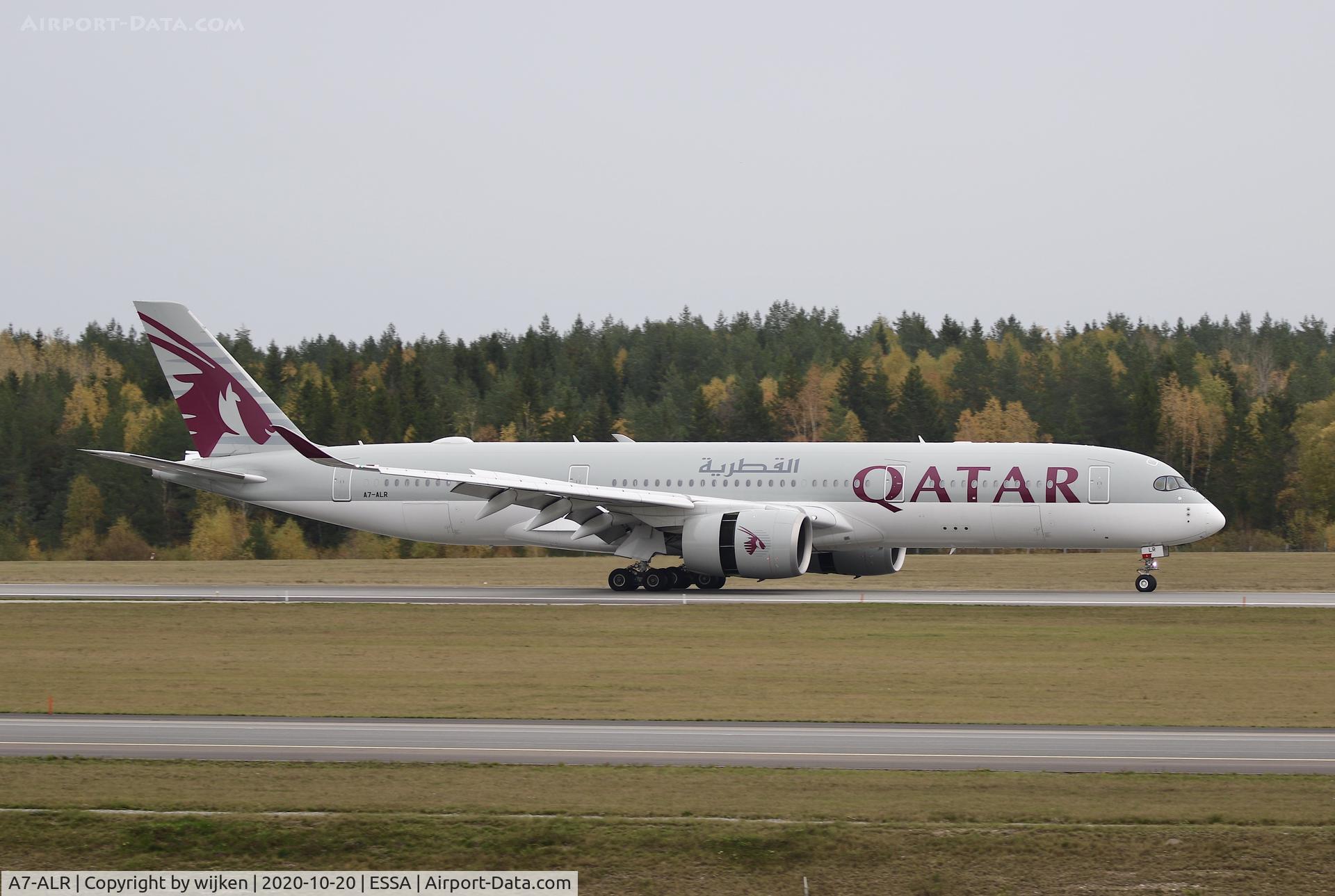 A7-ALR, 2017 Airbus A350-941 C/N 078, RWY 19L