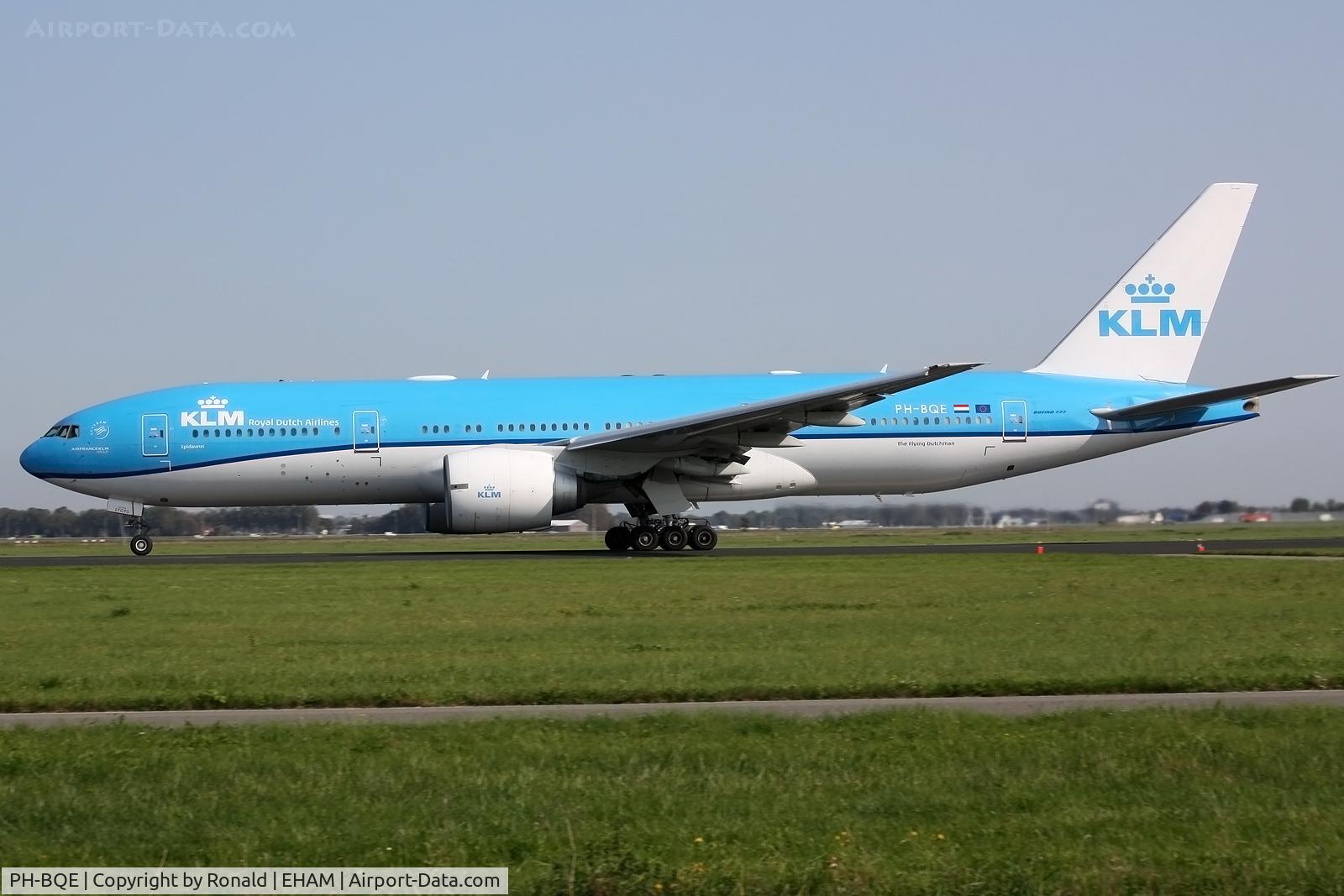 PH-BQE, 2004 Boeing 777-206/ER C/N 28691, at spl