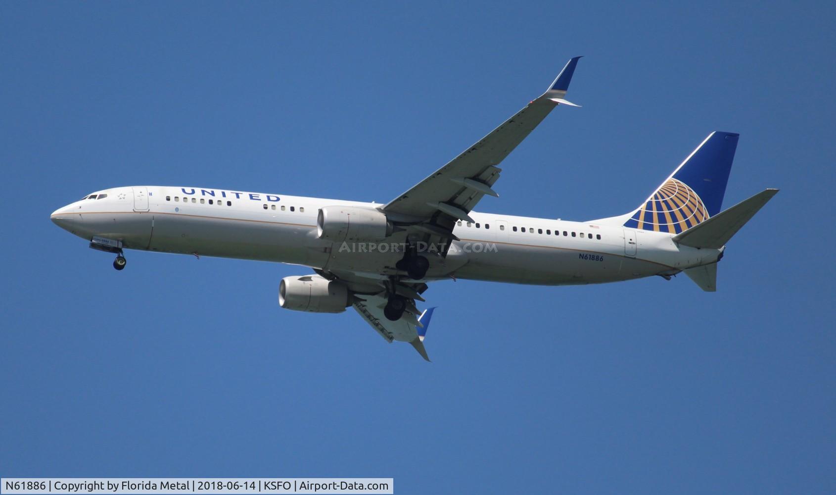 N61886, 2015 Boeing 737-924/ER C/N 42190, United 737-924