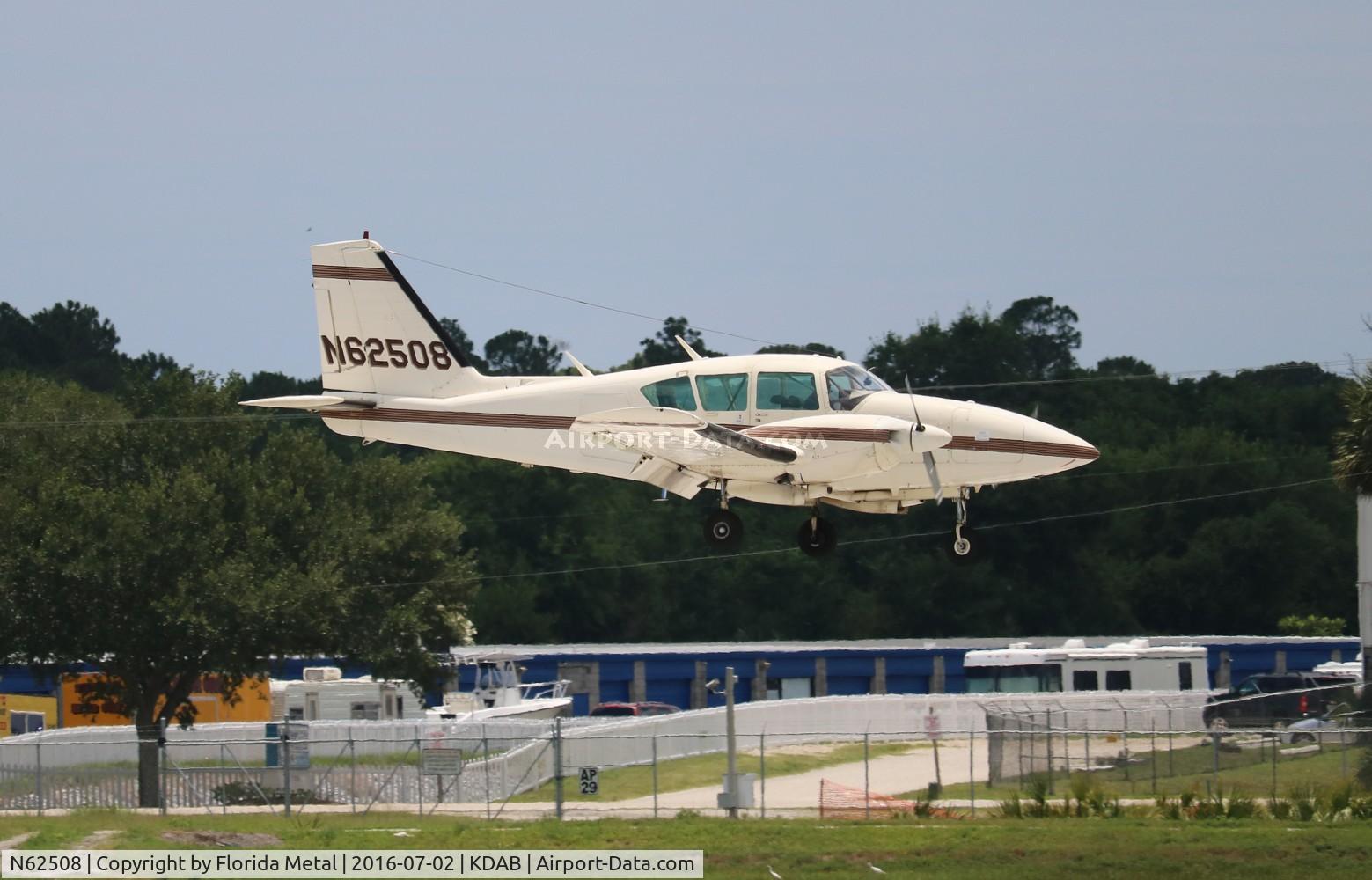 N62508, 1975 Piper PA-23-250 Aztec C/N 27-7654029, PA-23 Aztec