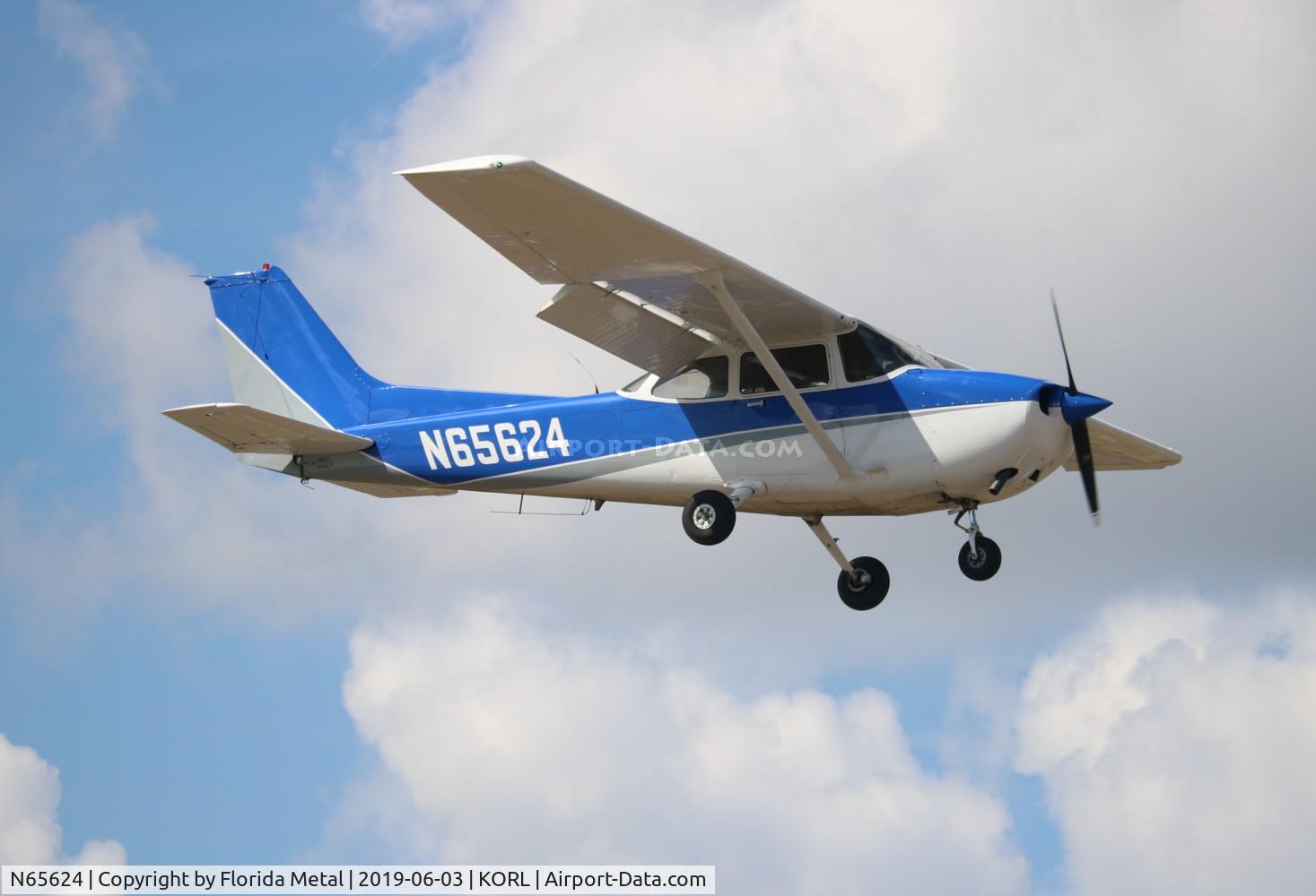 N65624, 1982 Cessna 172P C/N 17275789, Cessna 172P