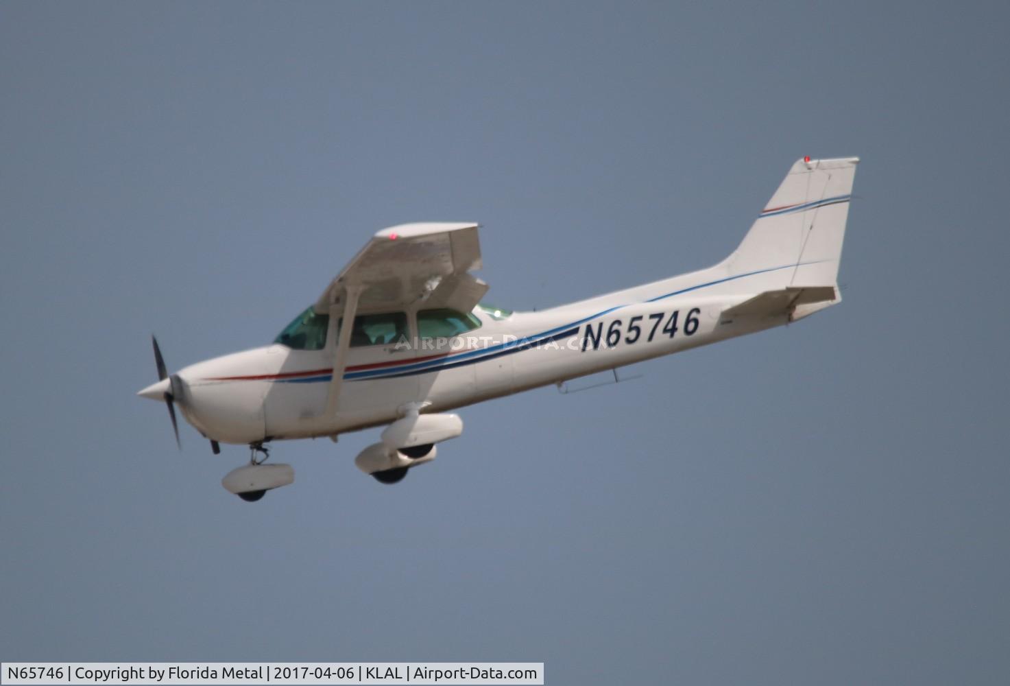 N65746, 1982 Cessna 172P C/N 17275851, Cessna 172P
