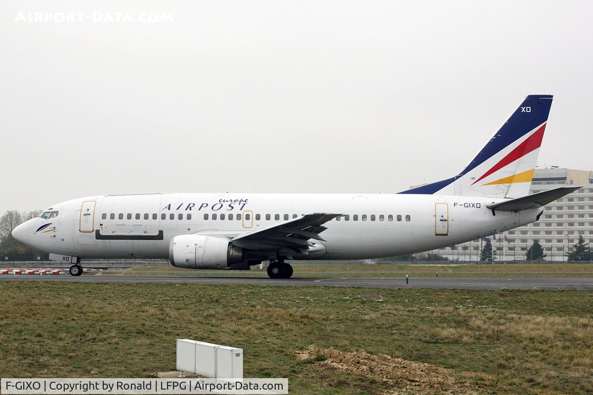 F-GIXO, 1988 Boeing 737-3Q8CF C/N 24132, at cdg