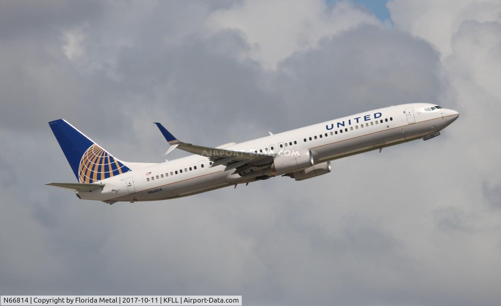 N66814, 2014 Boeing 737-924/ER C/N 42745, United 737-924