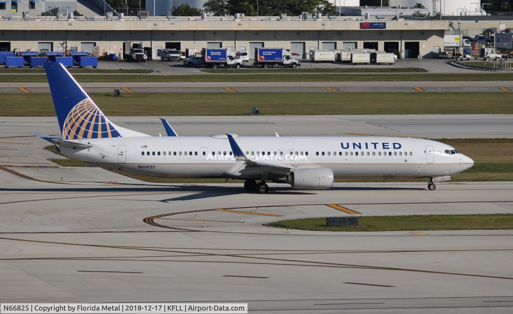 N66825, 2014 Boeing 737-924/ER C/N 42748, United 737-924