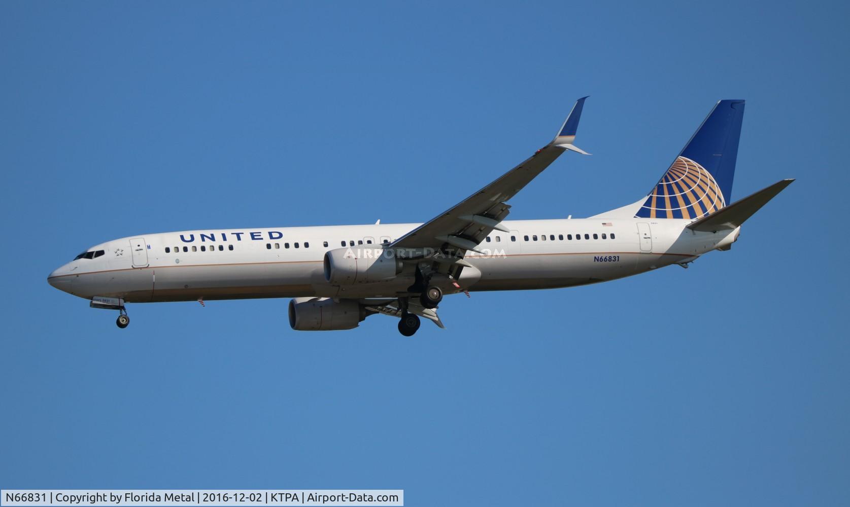 N66831, 2014 Boeing 737-924/ER C/N 44562, United 737-924