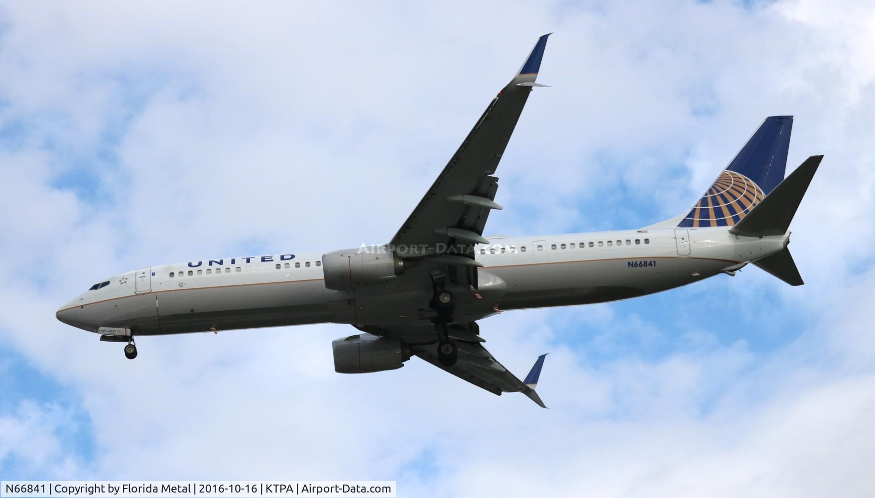 N66841, 2015 Boeing 737-924/ER C/N 42182, United 737-924