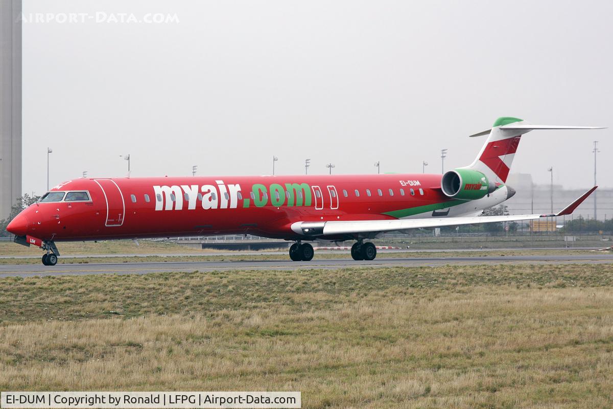 EI-DUM, 2006 Canadair CRJ-900LR (CL-600-2D24) C/N 15103, at cdg