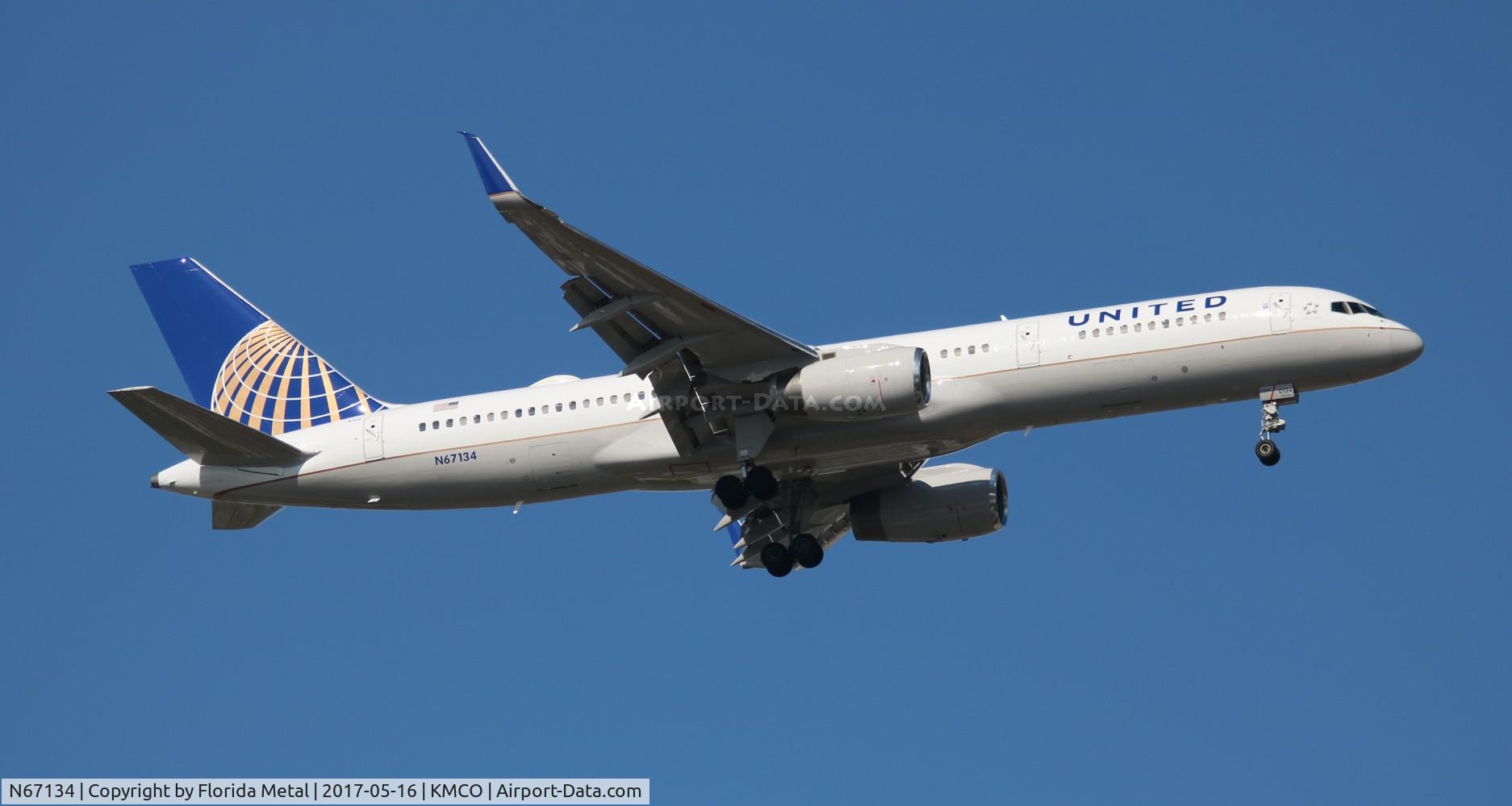 N67134, 1999 Boeing 757-224 C/N 29283, United 757-224