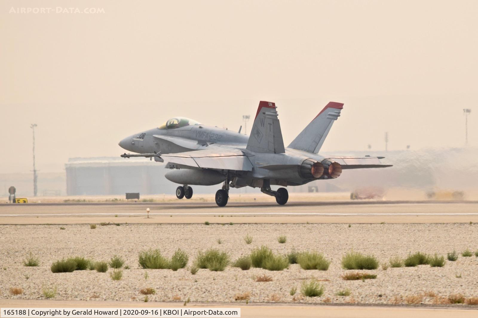 165188, McDonnell Douglas F/A-18C Hornet C/N 1323/C413, WT-08 VMFA-232 