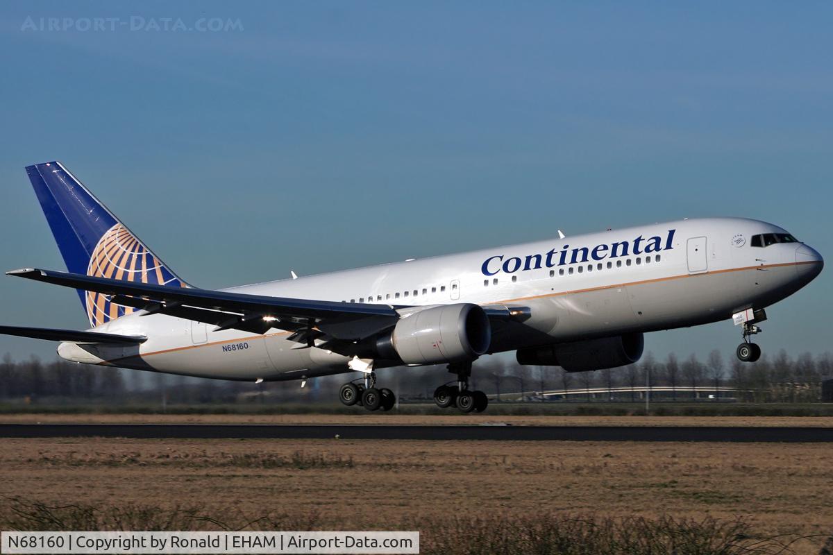N68160, 2001 Boeing 767-224 C/N 30439, at spl