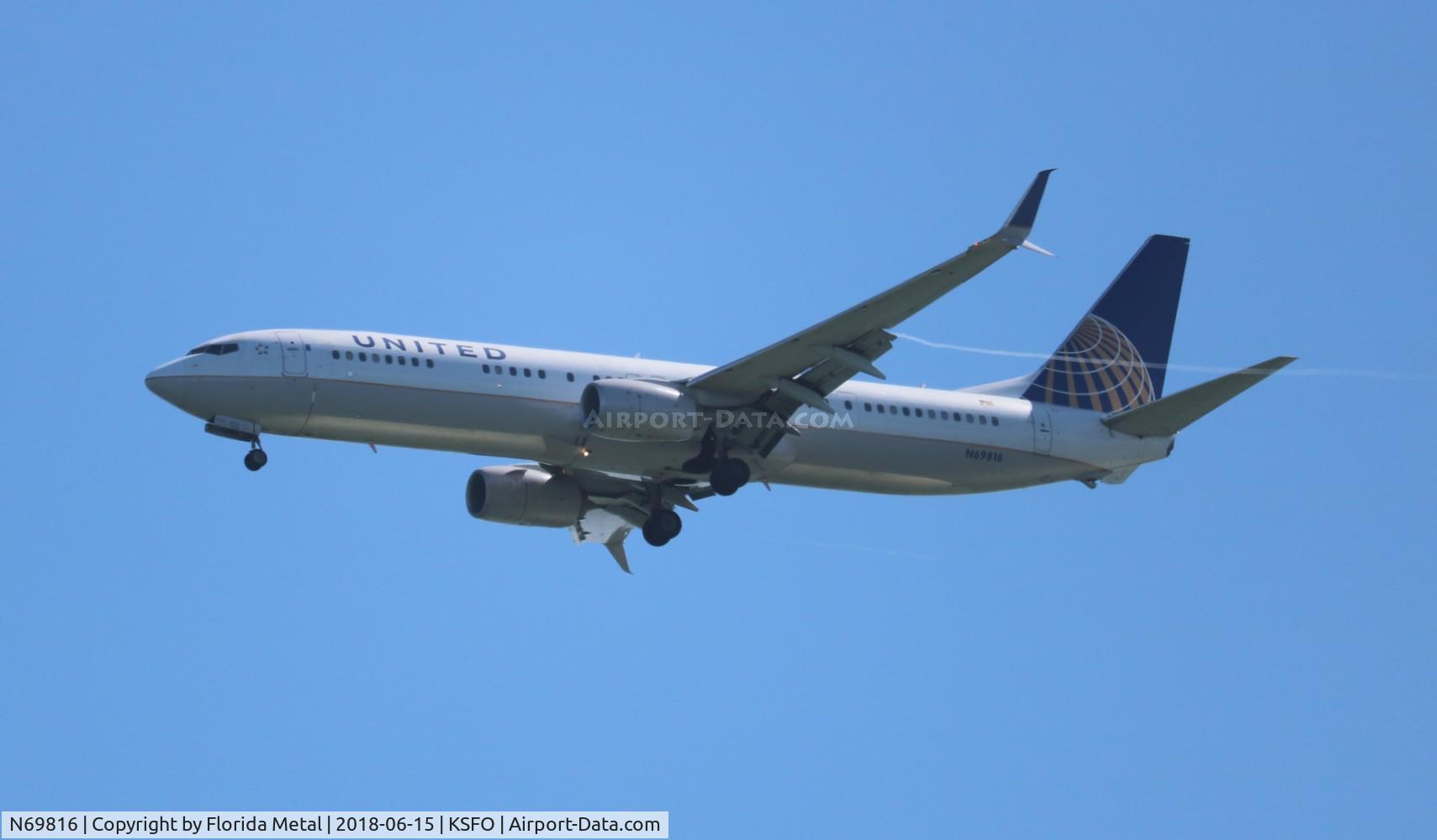 N69816, 2014 Boeing 737-924/ER C/N 42176, United 737-924