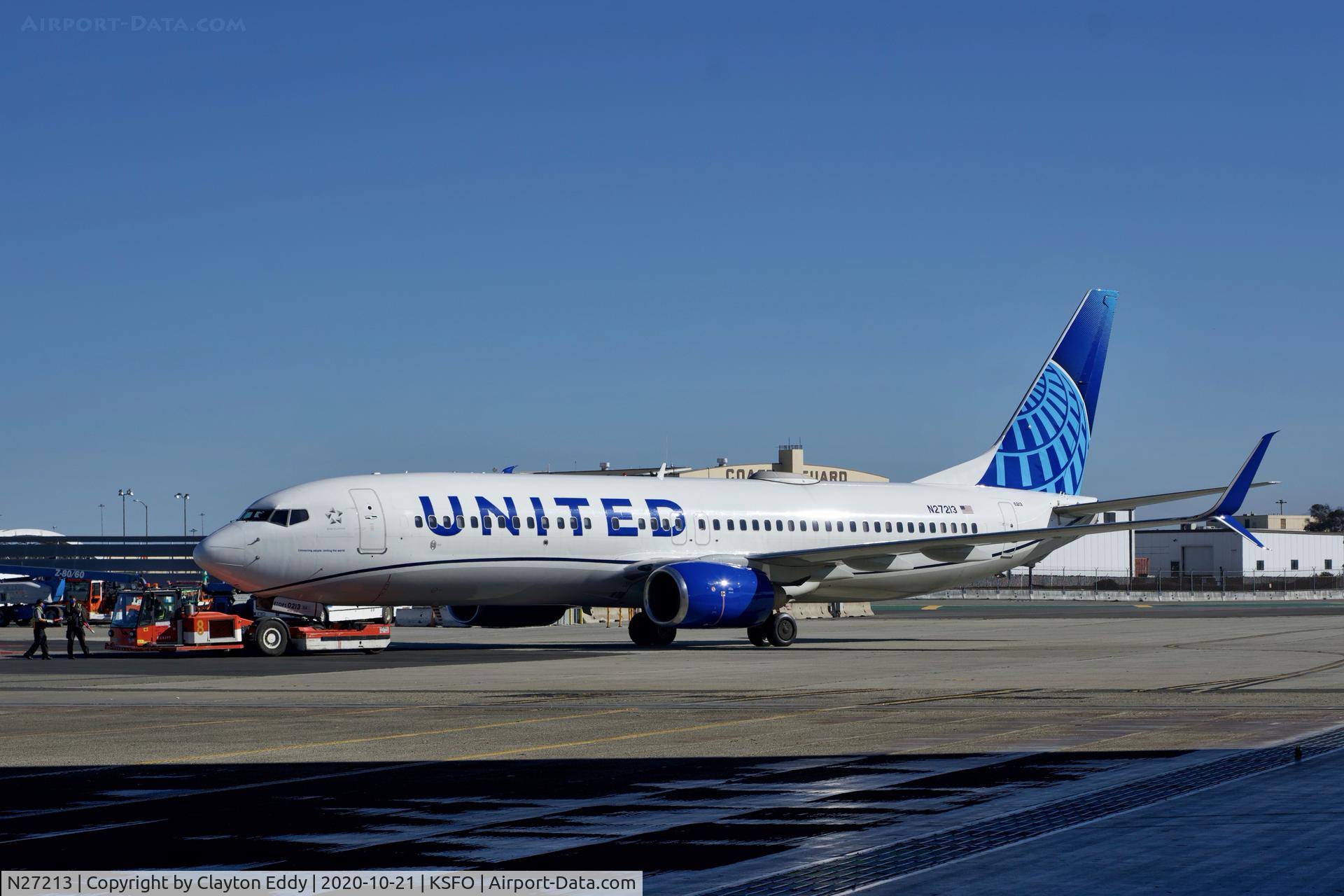 N27213, 1998 Boeing 737-824 C/N 28773, SFO 2020.
