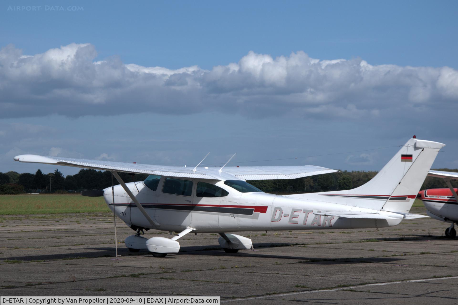 D-ETAR, Cessna 182Q Skylane Skylane C/N 18266456, Cessna 182Q Skylane at Rechlin-Lärz airport (Muritz Airpark), Germany, 2020