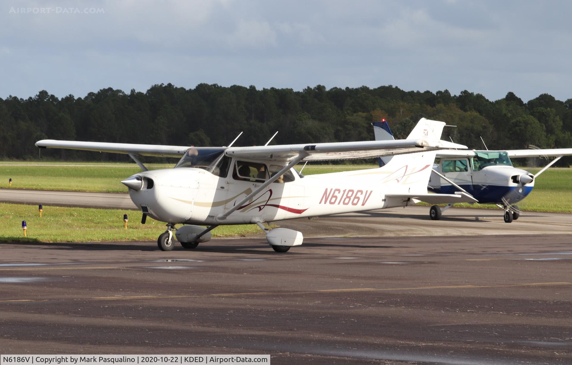 N6186V, 2008 Cessna 172S C/N 172S10730, Cessna 172S