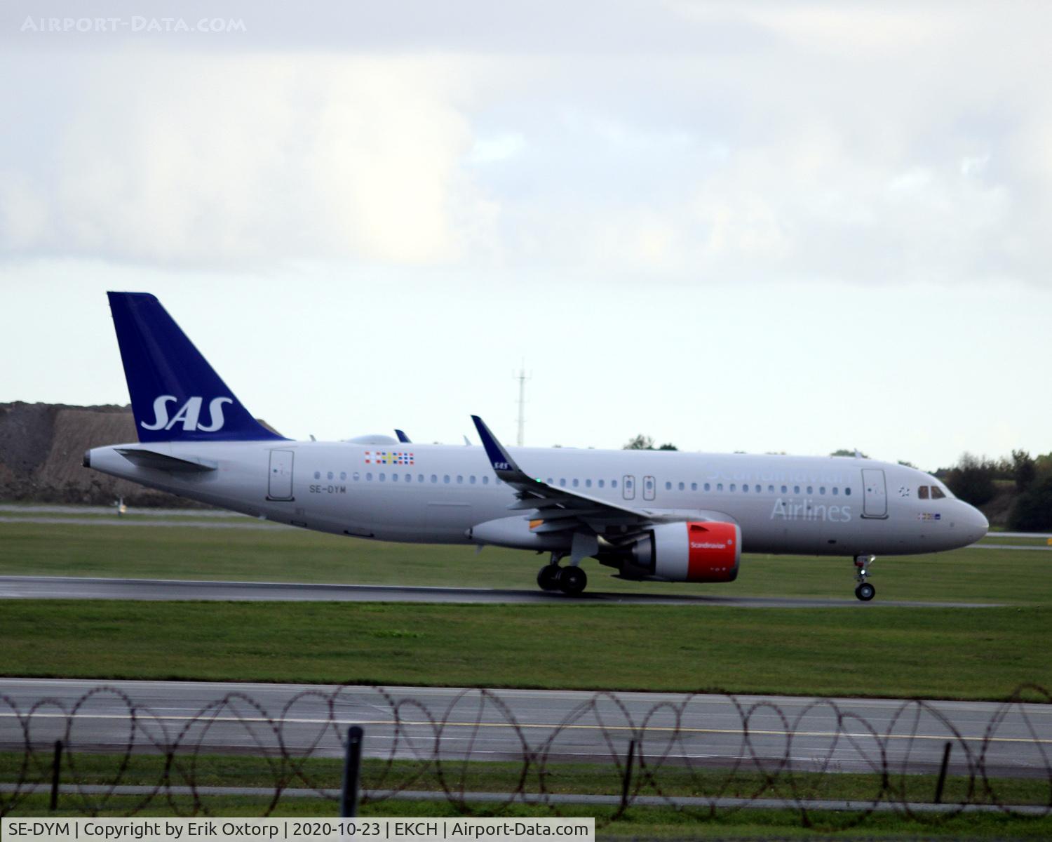 SE-DYM, 2017 Airbus A320-251N C/N 7979, SE-DYM taking off rw 22R