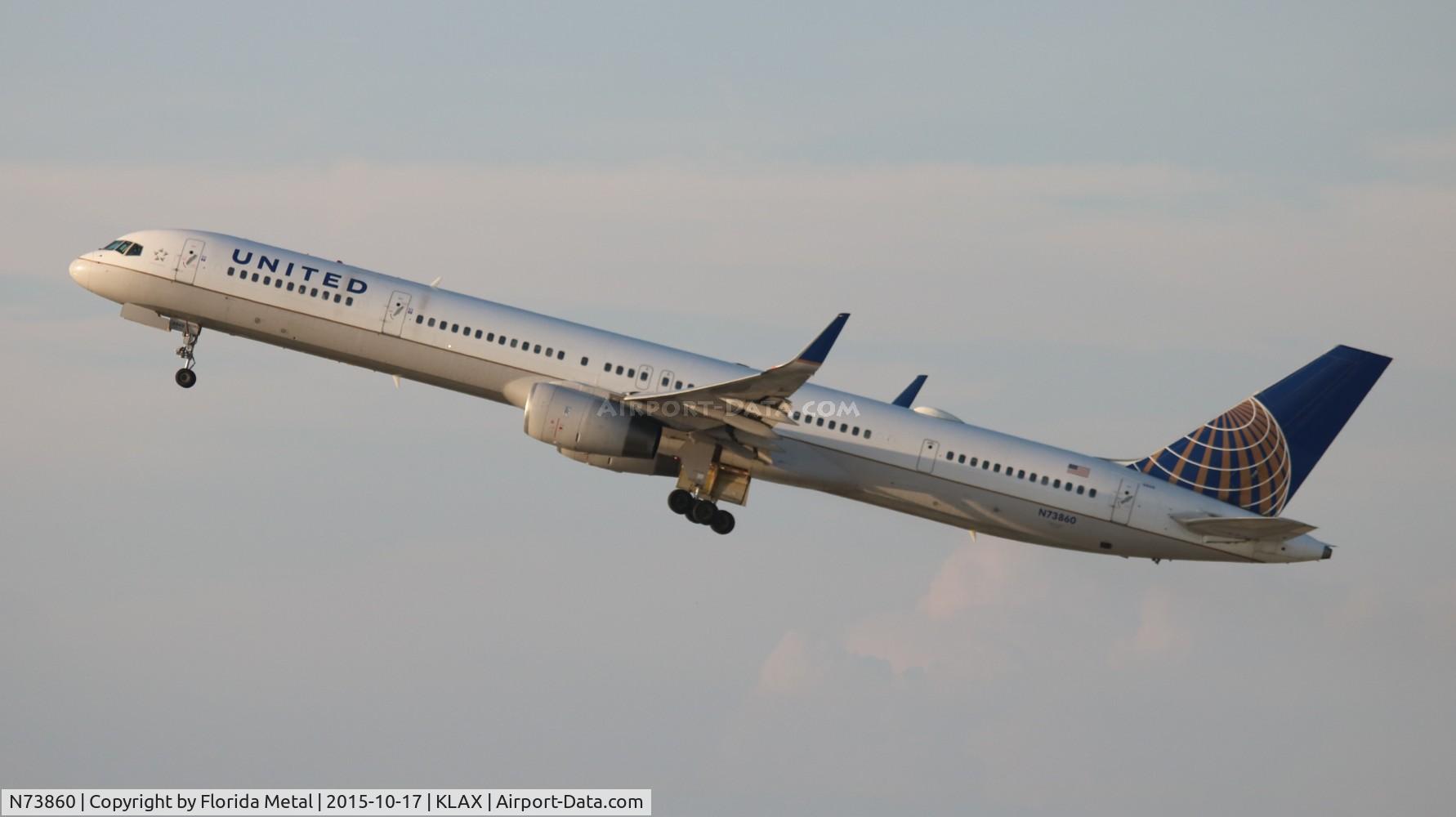 N73860, 2001 Boeing 757-33N C/N 32584, United 757-33N