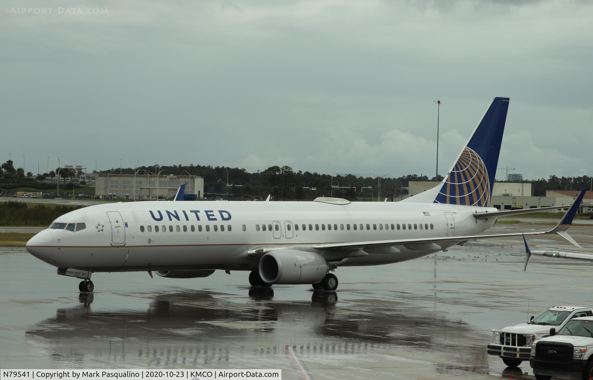 N79541, 2017 Boeing 737-824 C/N 63725, Boeing 737-824
