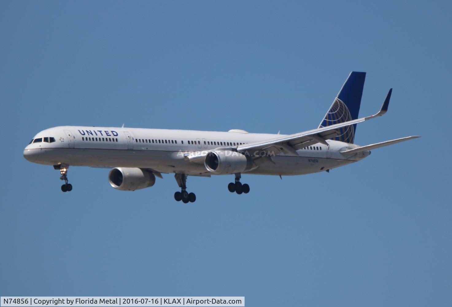 N74856, 2004 Boeing 757-324 C/N 32815, United 757-324