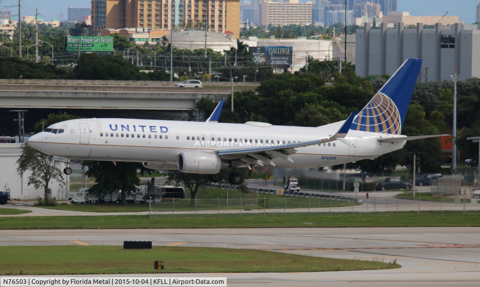 N76503, 2006 Boeing 737-824 C/N 33461, United 737-824