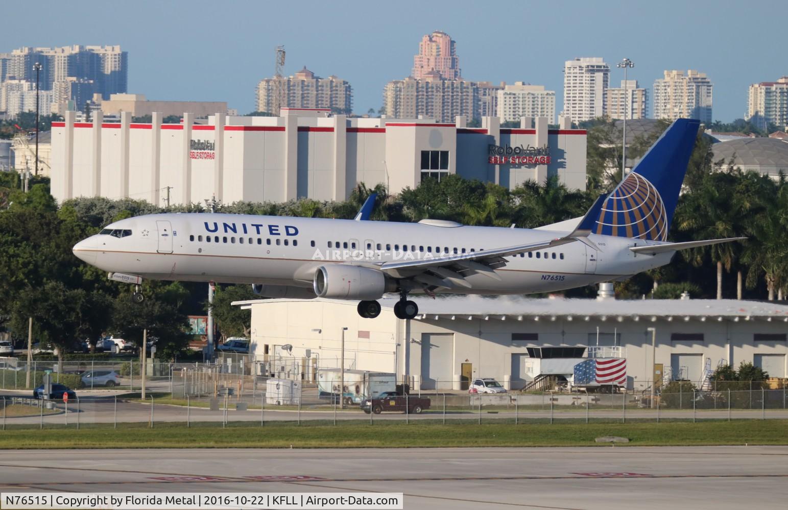 N76515, 2008 Boeing 737-824 C/N 31623, United 737-824