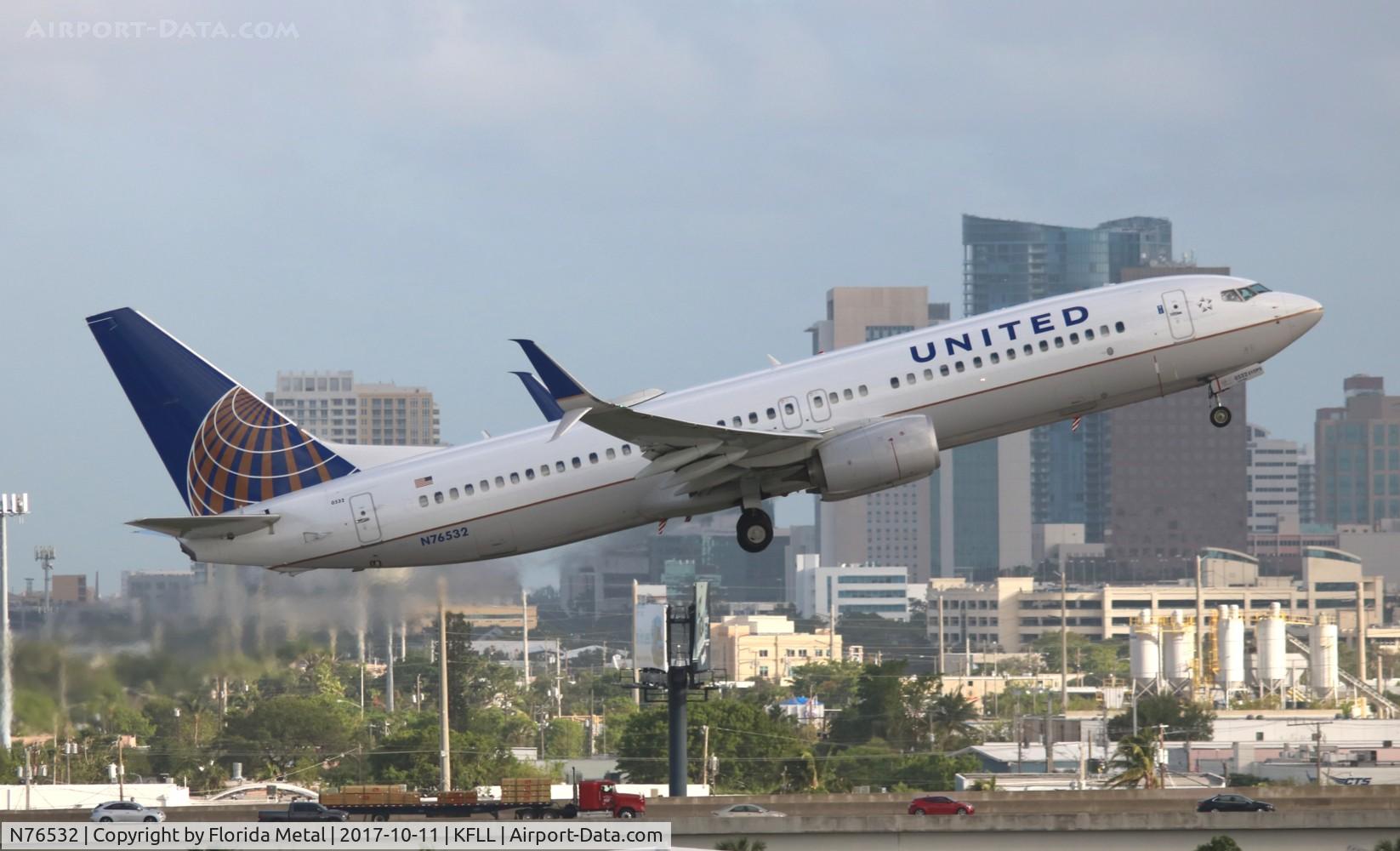 N76532, 2016 Boeing 737-824 C/N 62749, United 737-824