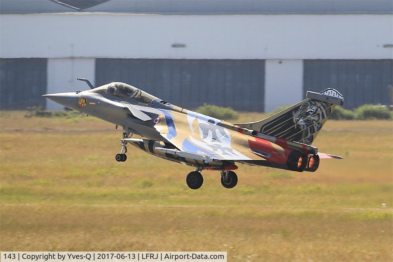 143, 2013 Dassault Rafale C C/N 143, Dassault Rafale C, Take off rwy 08, Landivisiau Naval Air Base (LFRJ) Tiger Meet 2017