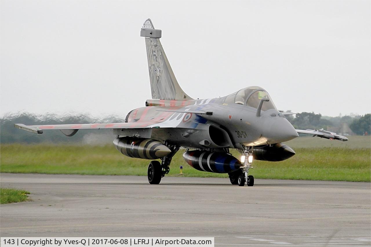 143, 2013 Dassault Rafale C C/N 143, Dassault Rafale C, Taxiing to flight line, Landivisiau Naval Air Base (LFRJ) Tiger Meet 2017
