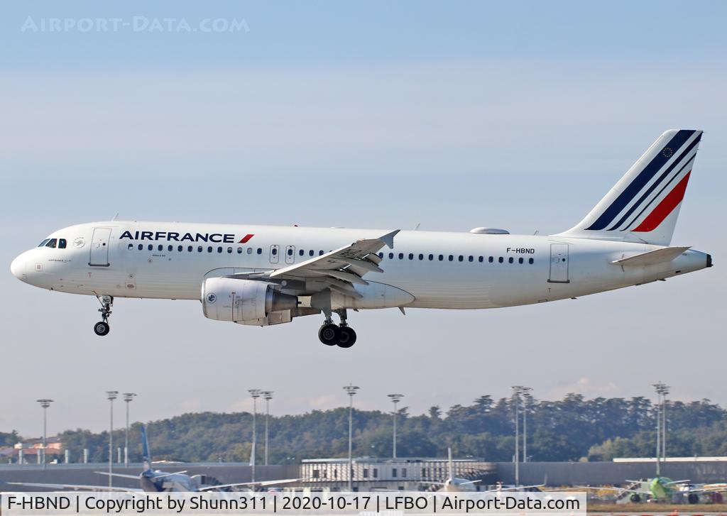 F-HBND, 2011 Airbus A320-214 C/N 4604, Landing rwy 14L in modified new c/s
