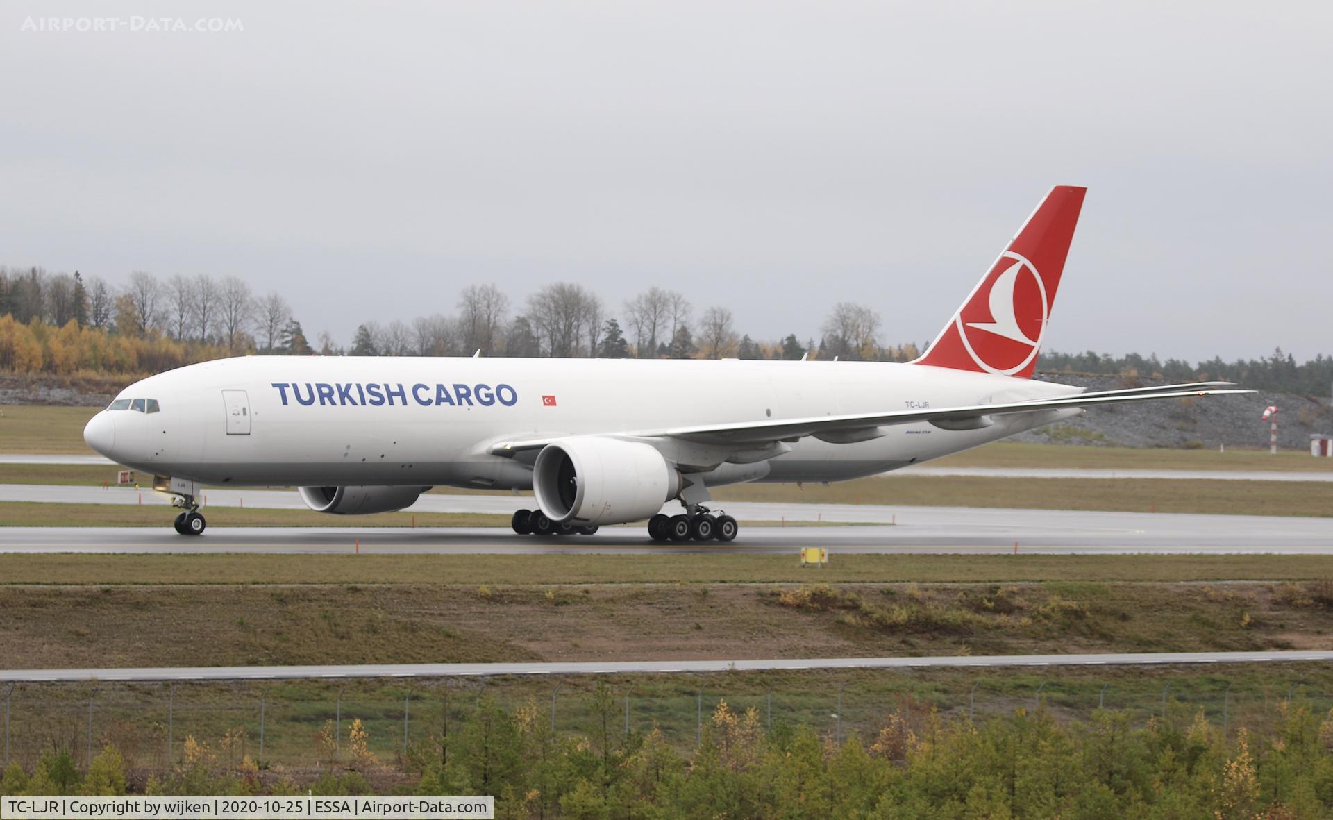 TC-LJR, 2019 Boeing 777F C/N 66578, Taxiway W