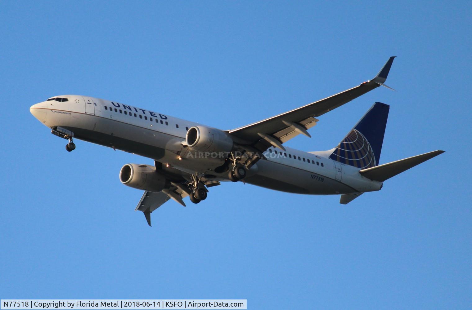 N77518, 2008 Boeing 737-824 C/N 31605, United 737-824