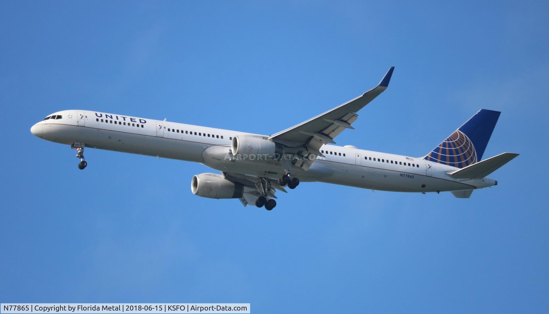 N77865, 2002 Boeing 757-33N C/N 32589, United 757-33N
