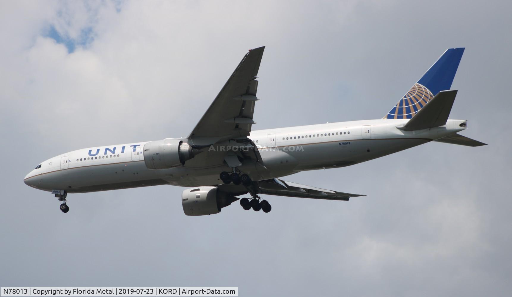 N78013, 1999 Boeing 777-224 C/N 29861, United 777-224