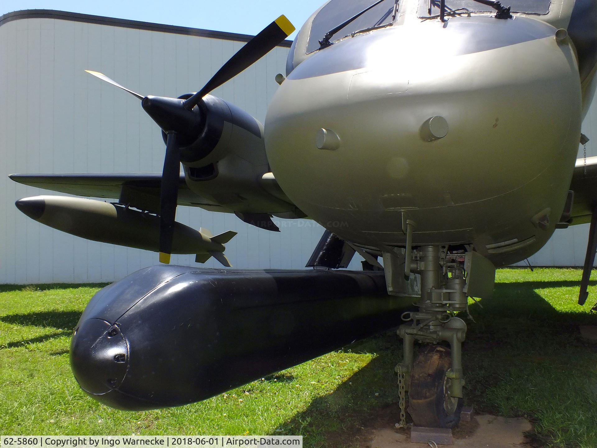 62-5860, 1962 Grumman OV-1B Mohawk C/N 19B, Grumman OV-1B Mohawk at the US Army Aviation Museum, Ft. Rucker