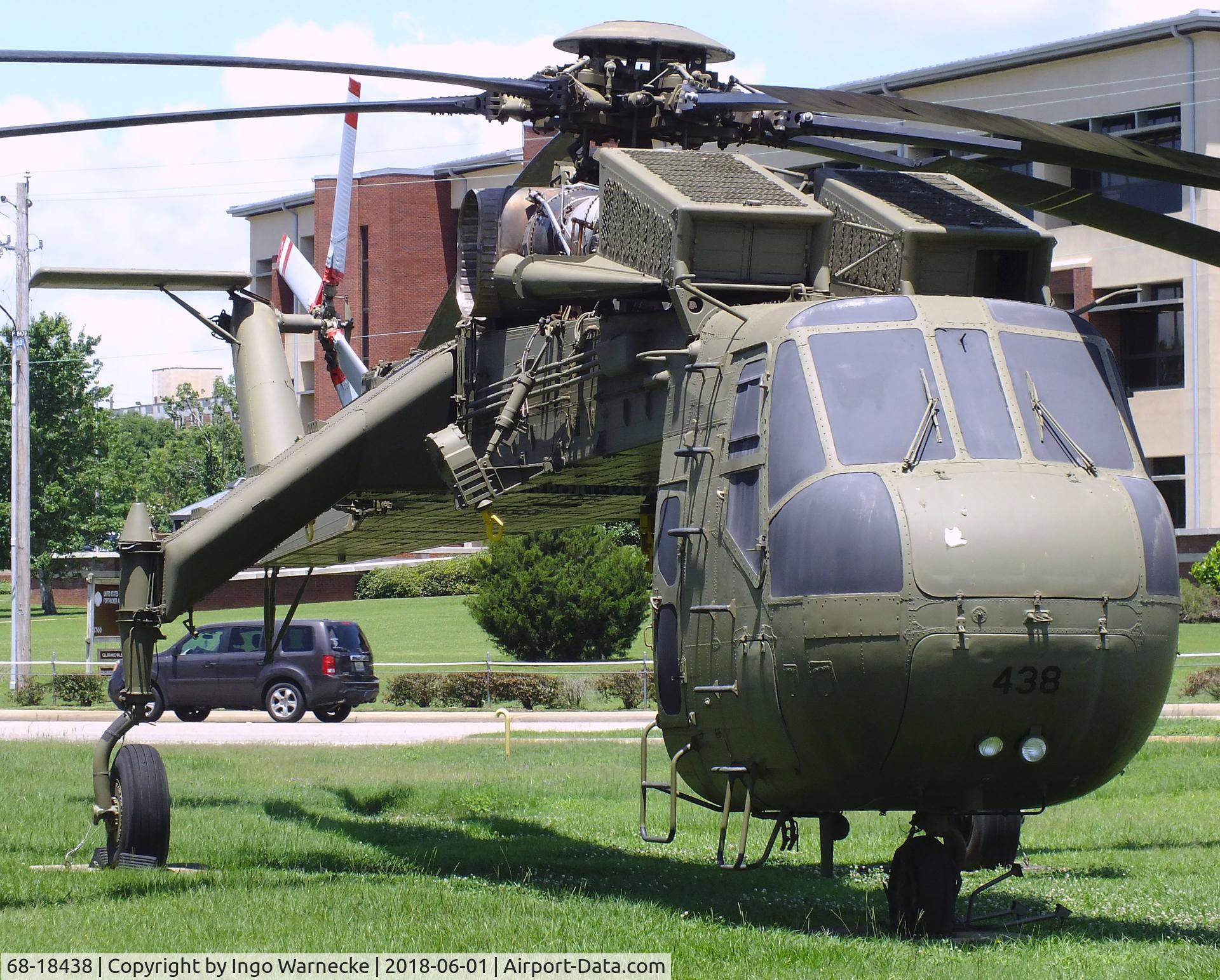 68-18438, 1968 Sikorsky CH-54A Tarhe C/N 64.040, Sikorsky CH-54A Tarhe at the US Army Aviation Museum, Ft. Rucker
