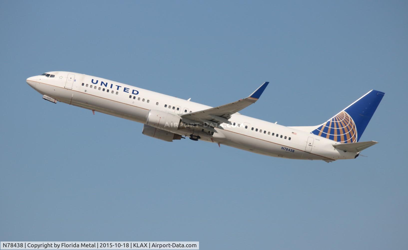 N78438, 2009 Boeing 737-924/ER C/N 33533, United 737-924