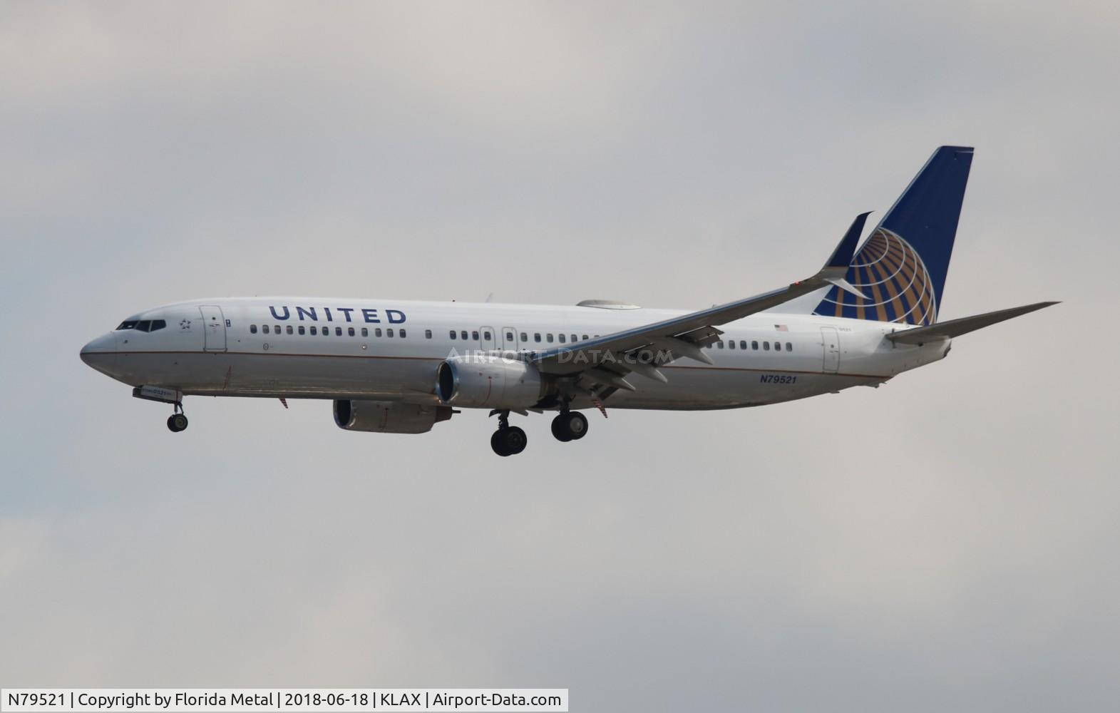 N79521, 2010 Boeing 737-824 C/N 31662, United 737-824