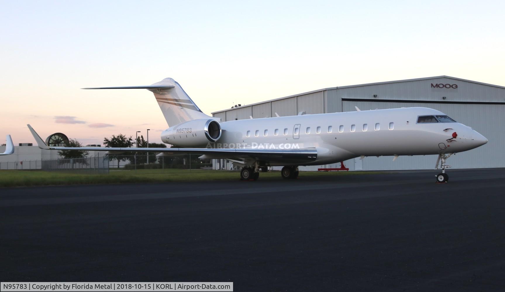 N95783, 2013 Bombardier BD-700-1A11 Global 5000 C/N 9586, Global 5000