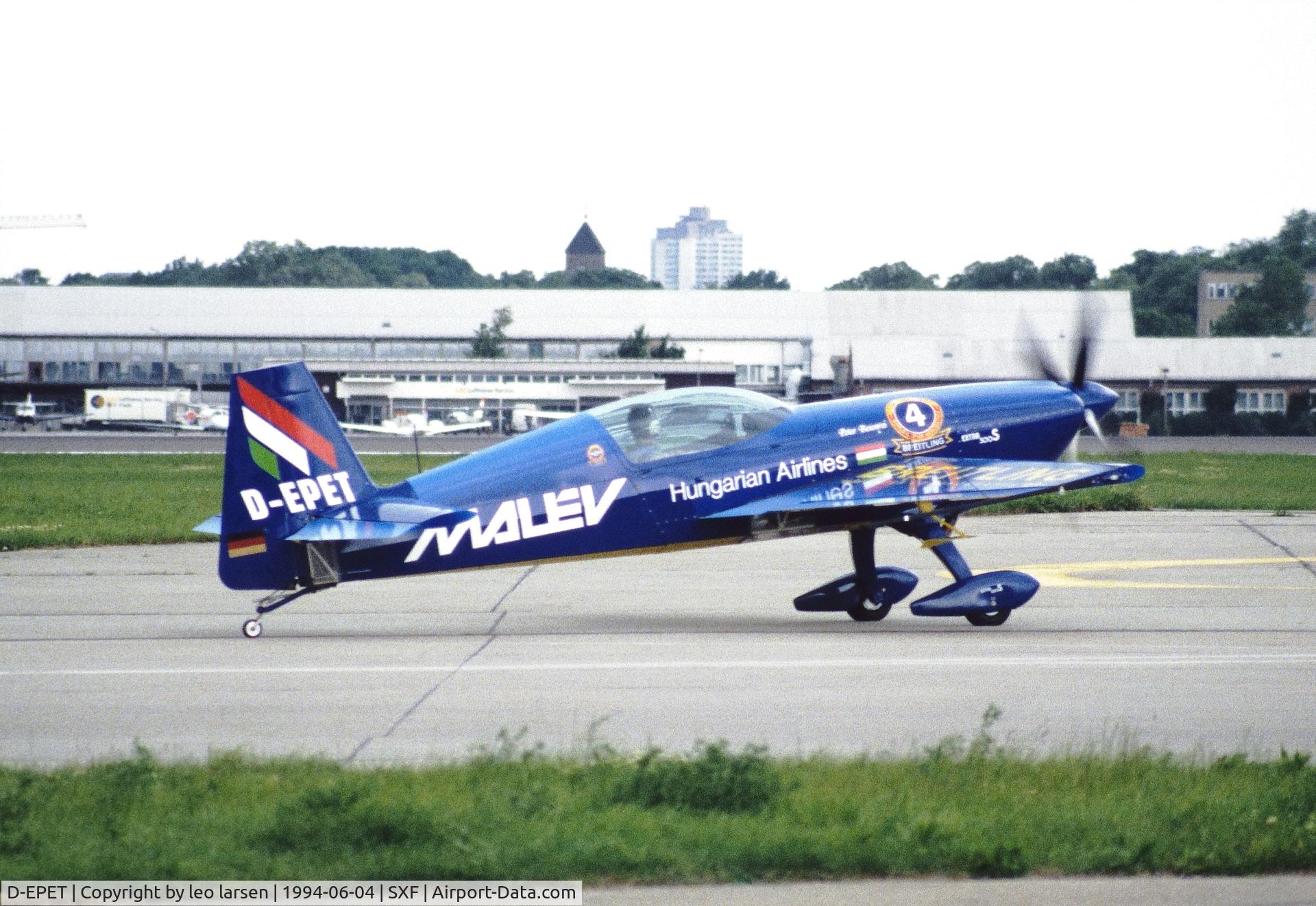 D-EPET, 1994 Extra EA-300S C/N 019, Berlin Air Show 4.6.1994