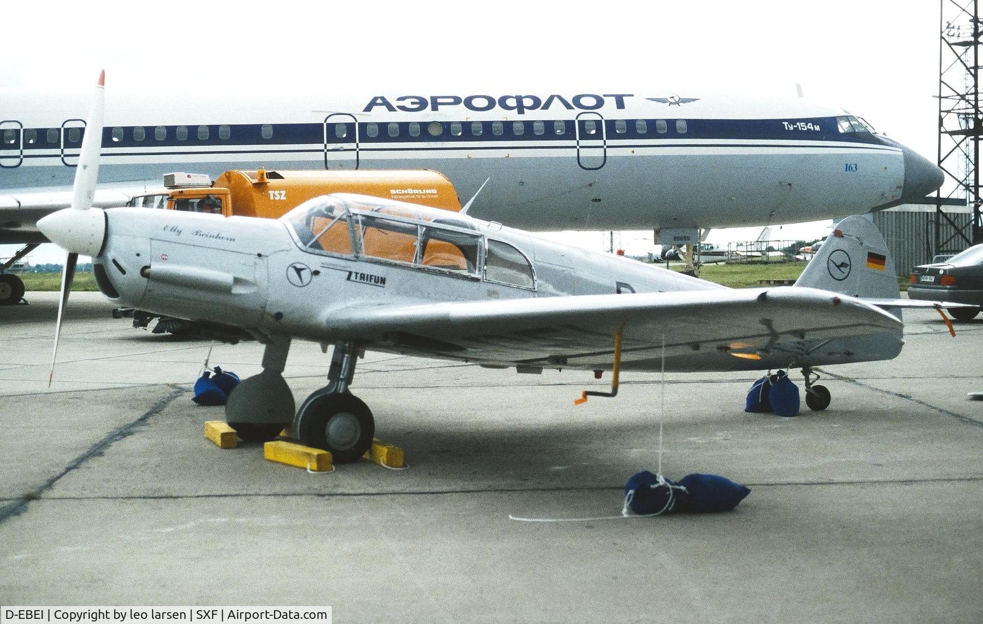 D-EBEI, 1940 Messerschmitt Bf-108B-1 Taifun C/N 2246, Berlin Air Show 4.6.1994