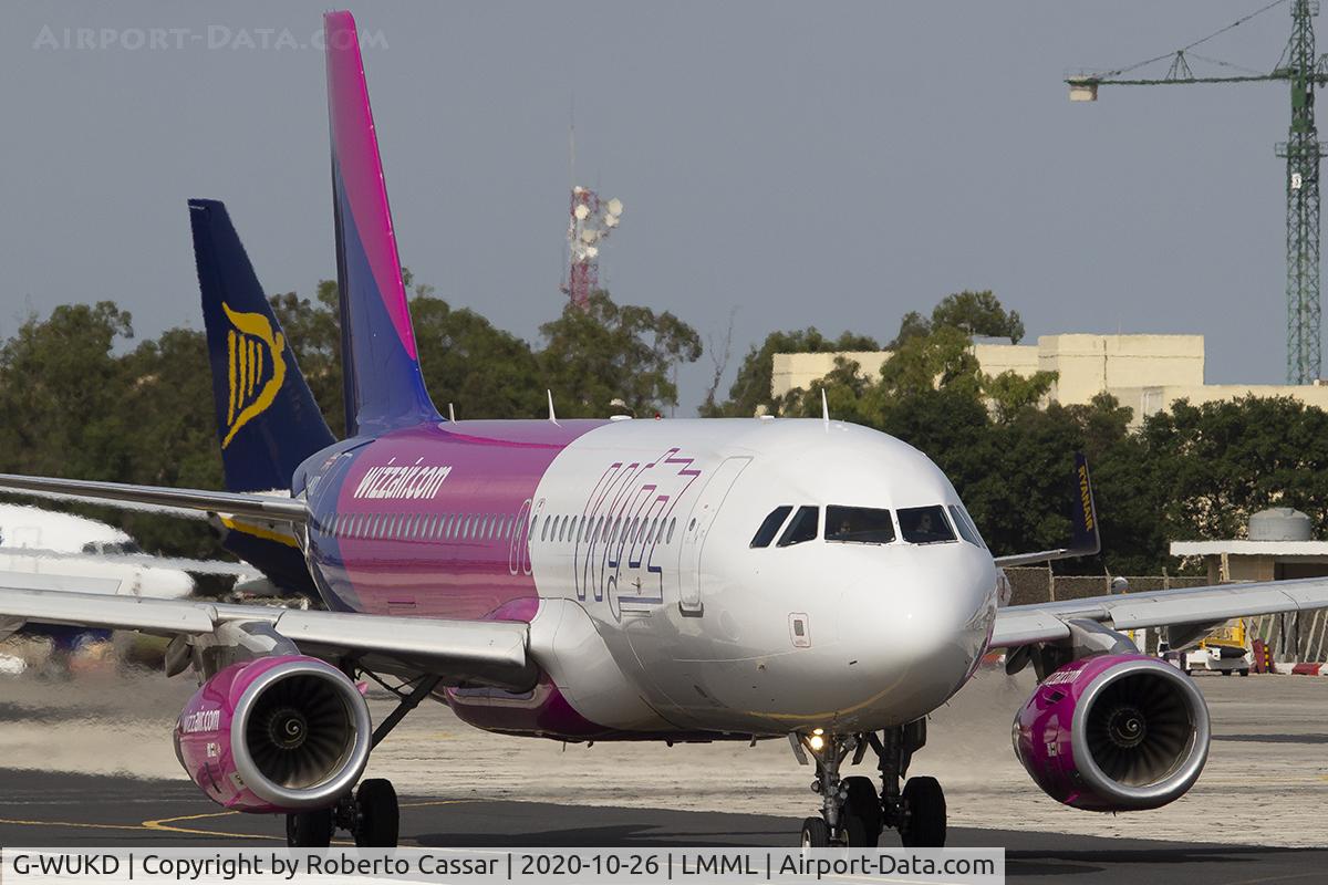 G-WUKD, 2018 Airbus A320-232 C/N 8311, Park 9