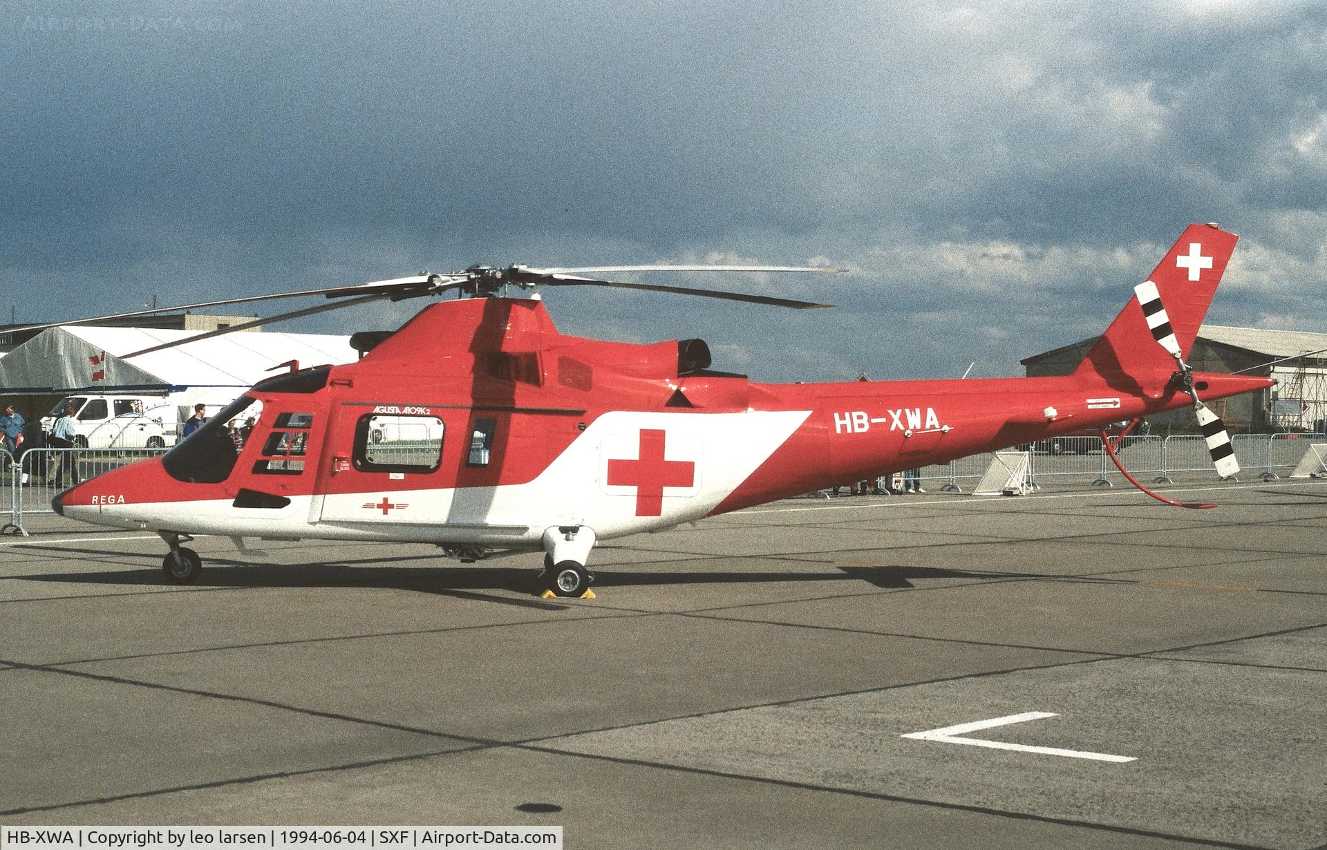 HB-XWA, Agusta A-109K-2 C/N 10001, Berlin Air Show 4.6.1994